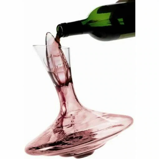Bình thở rượu giúp lọc những cặn bã trong chai rượu lâu năm